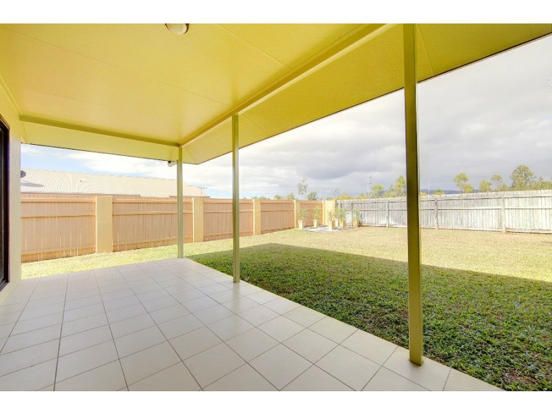 28 Bamboo Crescent, Mount Louisa QLD 4814