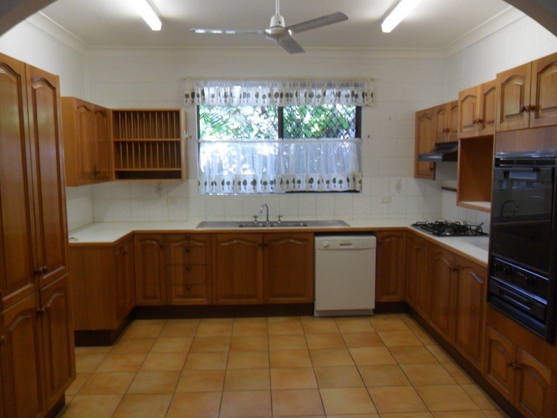 76 LINDEMAN AVENUE, Heatley QLD 4814