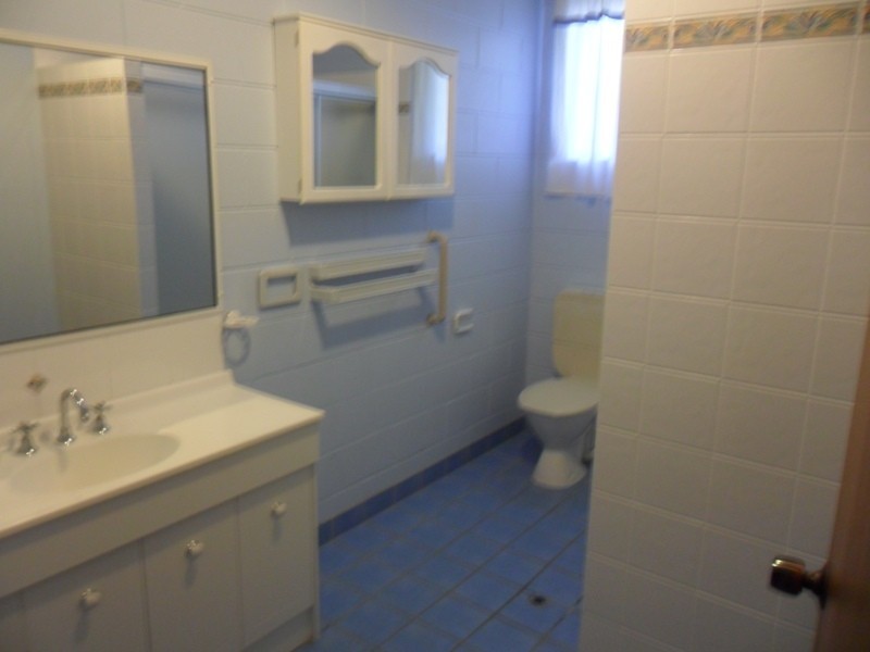 76 LINDEMAN AVENUE, Heatley QLD 4814