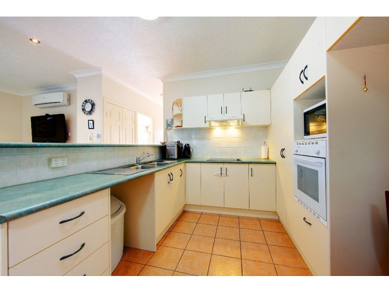 28/17 Canterbury Road, Kirwan QLD 4817