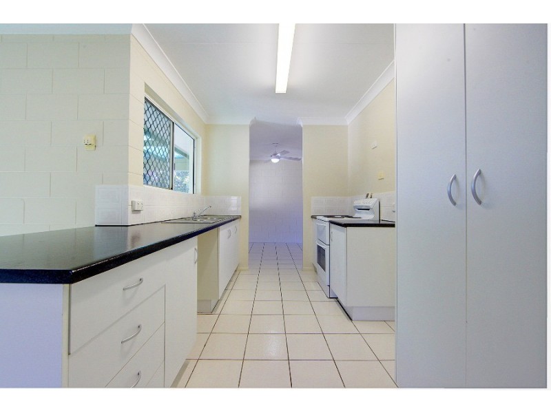 12 Spruce Street, Kirwan QLD 4817