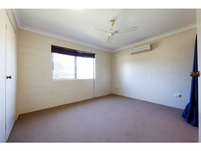 12 Spruce Street, Kirwan QLD 4817