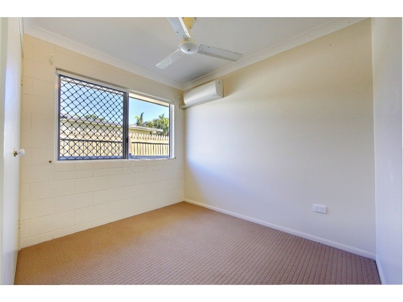 12 Spruce Street, Kirwan QLD 4817