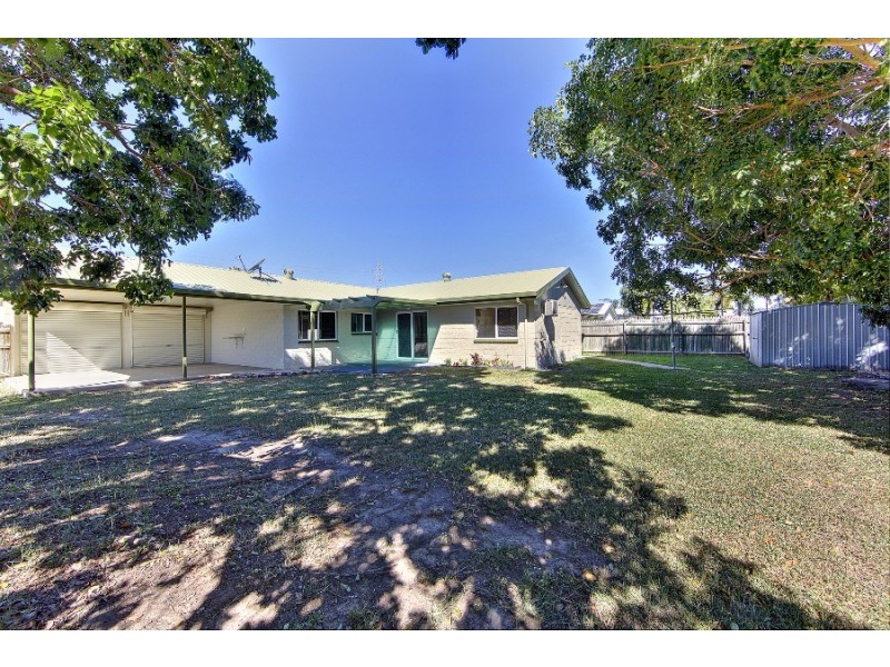 12 Spruce Street, Kirwan QLD 4817