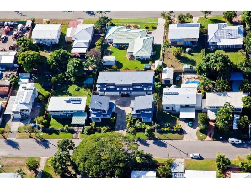 8 Ash Street, Kirwan QLD 4817