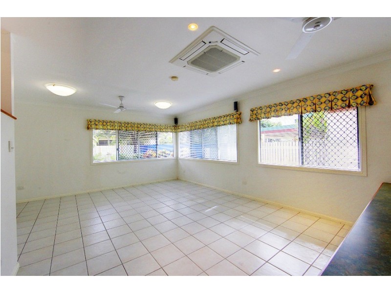 10 COTTONWOOD COURT, Kirwan QLD 4817