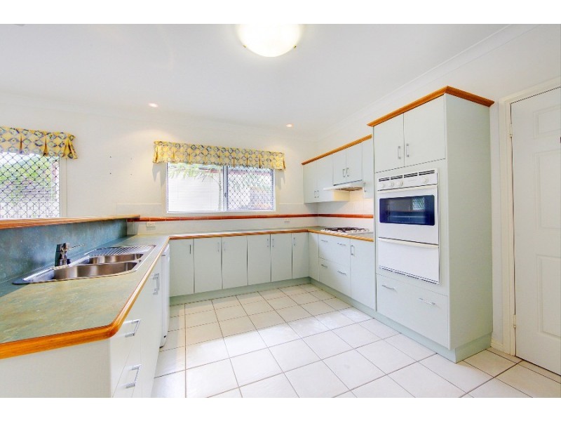 10 COTTONWOOD COURT, Kirwan QLD 4817