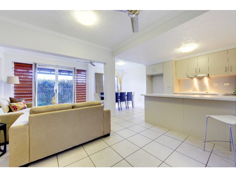 3/8 Ash Street, Kirwan QLD 4817