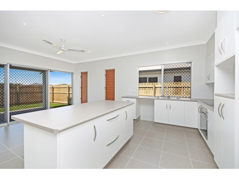 136 Innes Drive, Deeragun QLD 4818