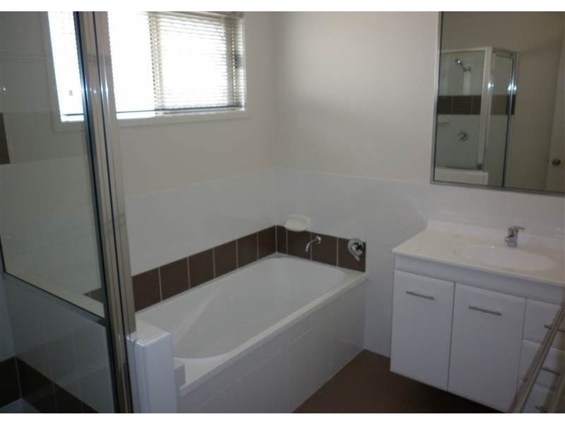 Bohle Plains QLD 4817