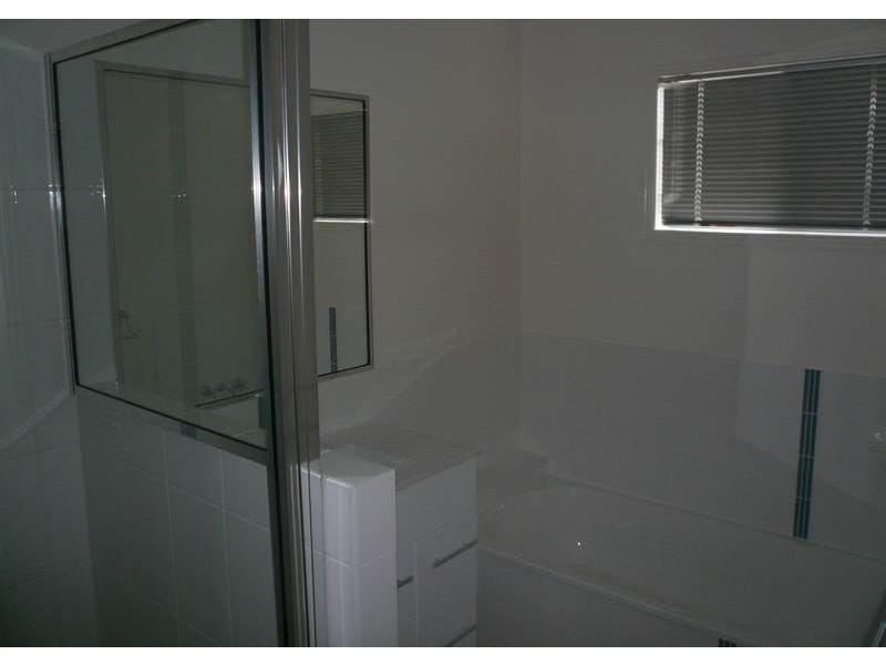 Bohle Plains QLD 4817