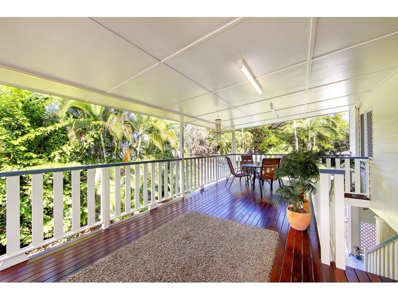 2 McIntyre Court, Mundingburra QLD 4812