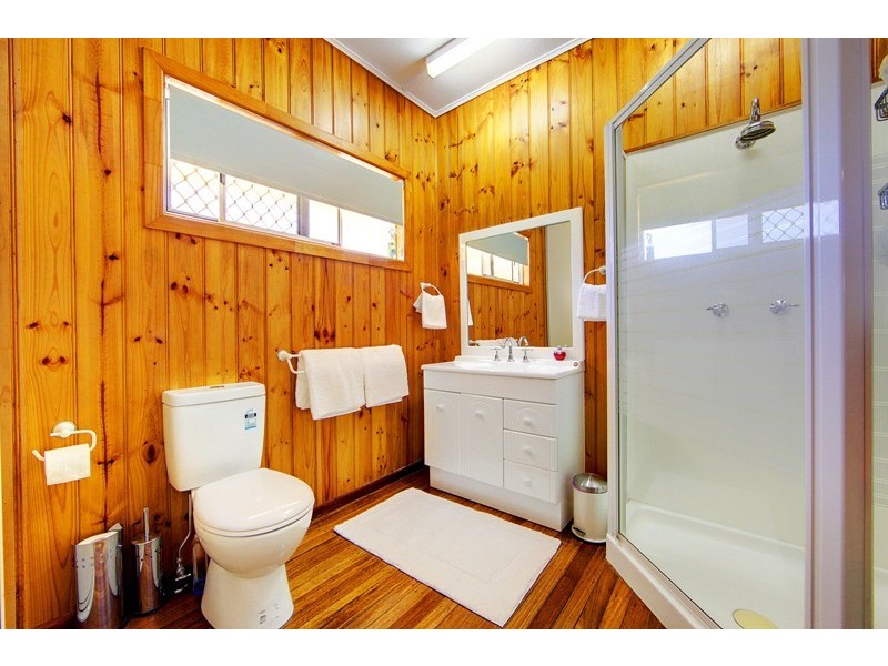 2 McIntyre Court, Mundingburra QLD 4812