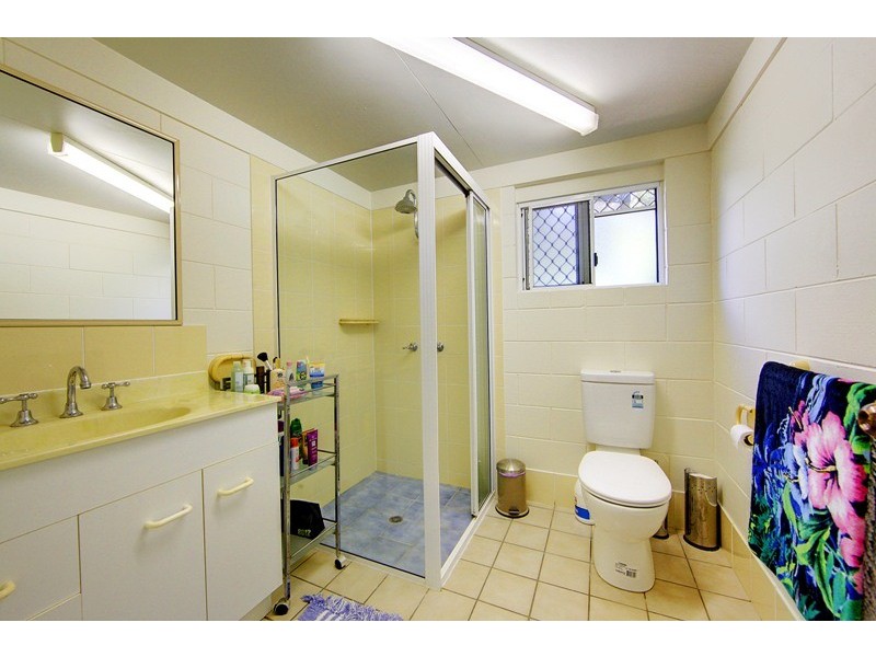 2 McIntyre Court, Mundingburra QLD 4812