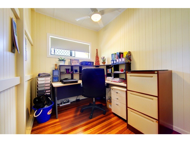 2 McIntyre Court, Mundingburra QLD 4812