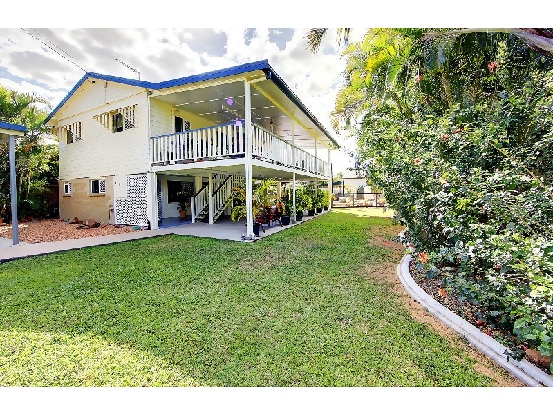 2 McIntyre Court, Mundingburra QLD 4812