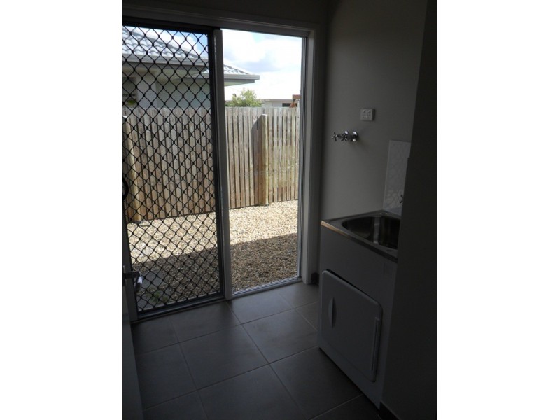 14 BATIKI CIRCUIT, Burdell QLD 4818