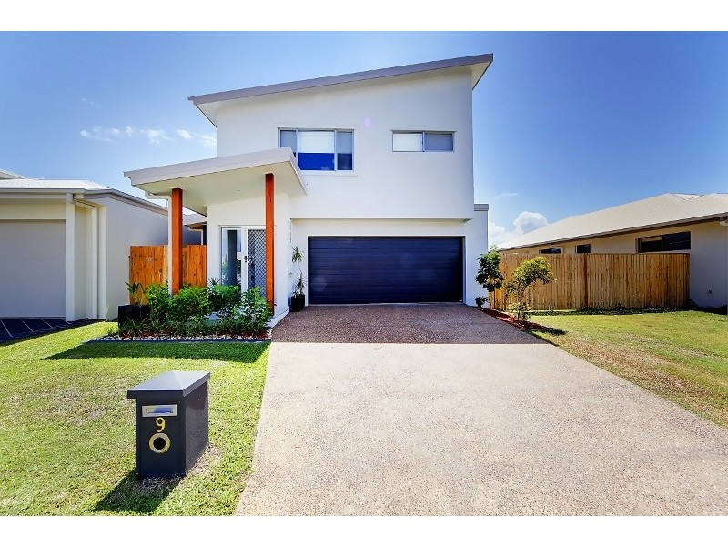 9 Darter Street, Oonoonba QLD 4811