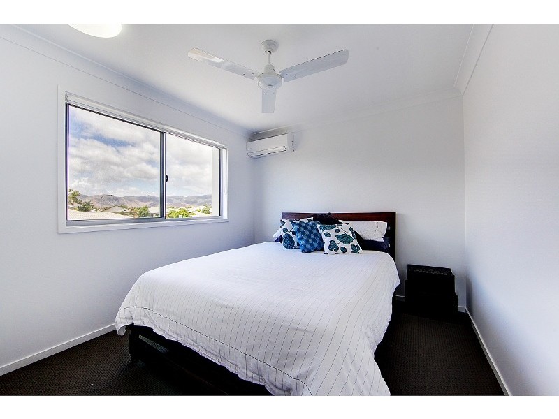 9 Darter Street, Oonoonba QLD 4811