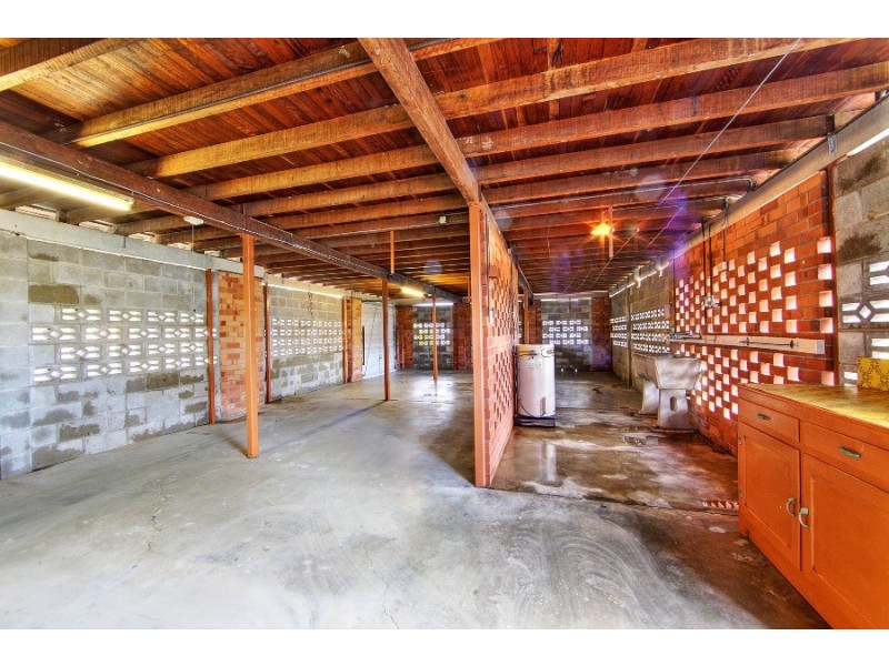 591 Ross River Road, Kirwan QLD 4817