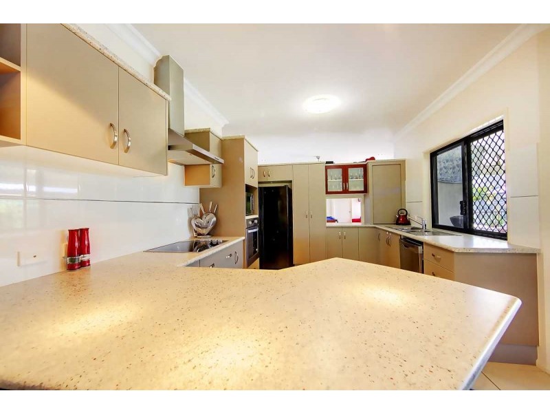 5 Paperbark Place, Mount Louisa QLD 4814