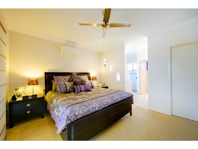 5 Paperbark Place, Mount Louisa QLD 4814