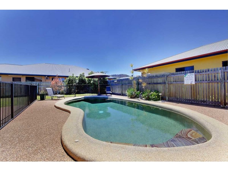 5 Paperbark Place, Mount Louisa QLD 4814