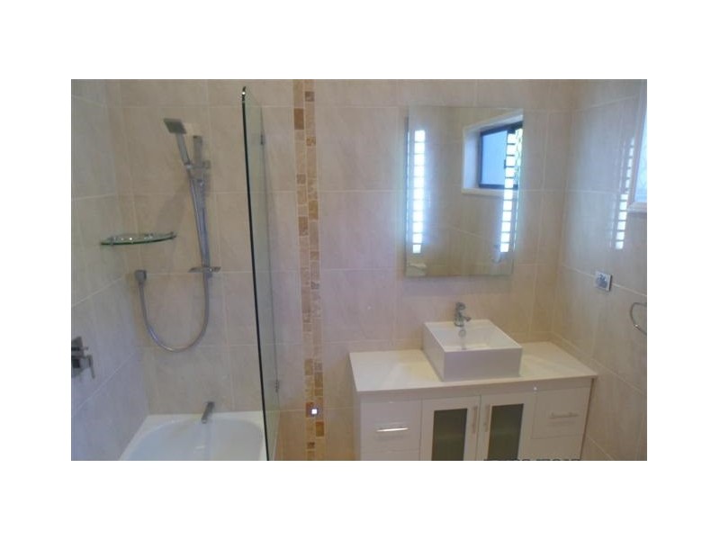 21 HODEL STREET, Hermit Park QLD 4812