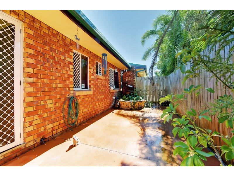 1-4/20 Lowth Street, Rosslea QLD 4812