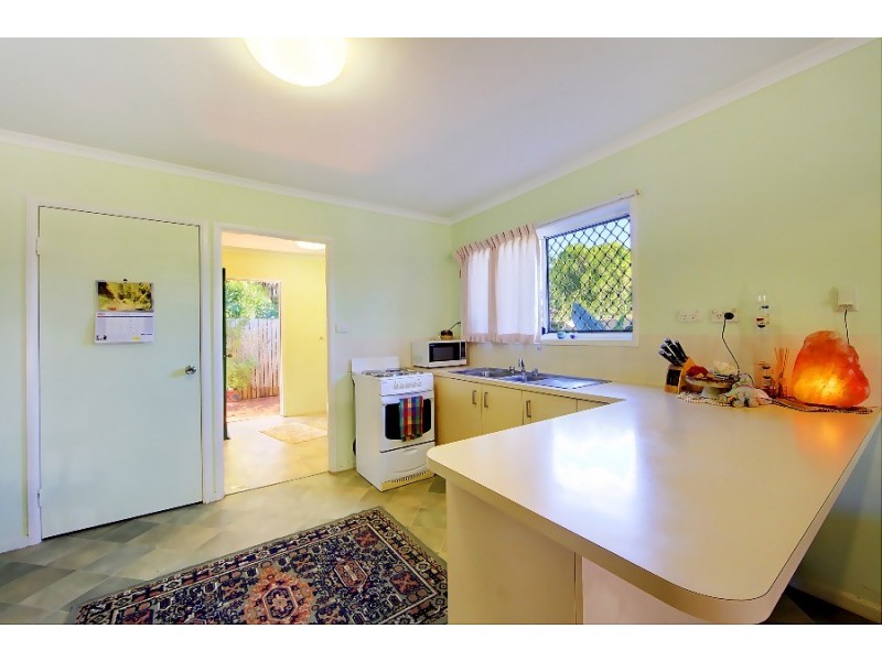 1-4/20 Lowth Street, Rosslea QLD 4812