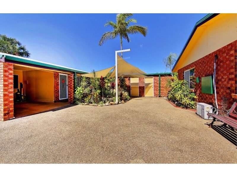 1-4/20 Lowth Street, Rosslea QLD 4812