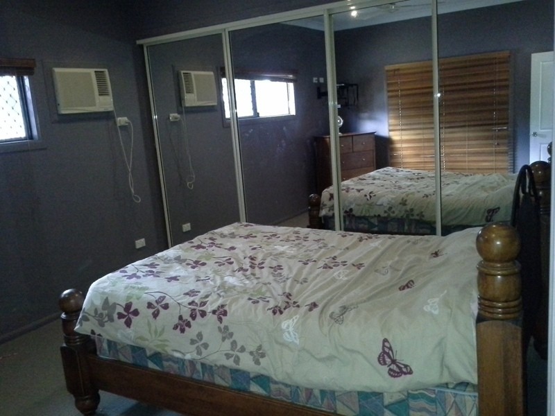 13 BERNARRA STREET, Rasmussen QLD 4815