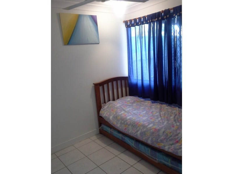 13 BERNARRA STREET, Rasmussen QLD 4815