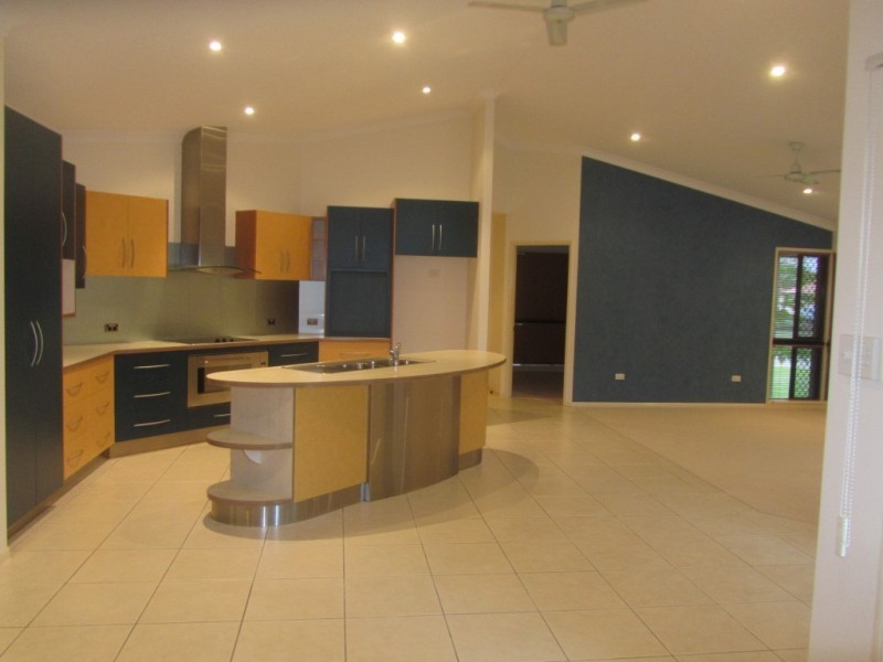 2 OONDOOROO COURT, Annandale QLD 4814