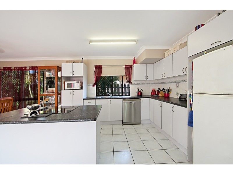 39 Gilmour Cres, Kirwan QLD 4817