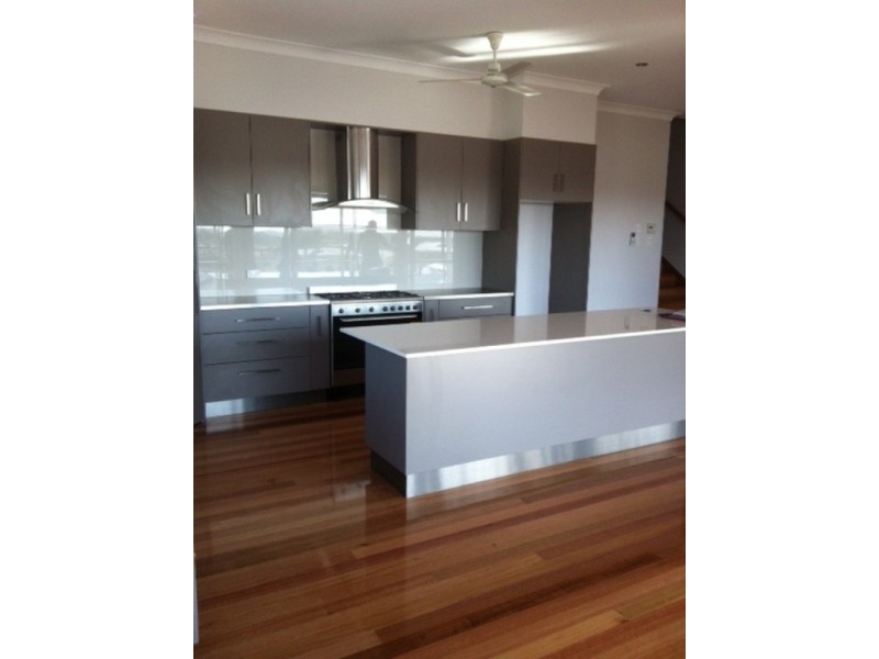 6 Mont Blanc Place, Mount Louisa QLD 4814