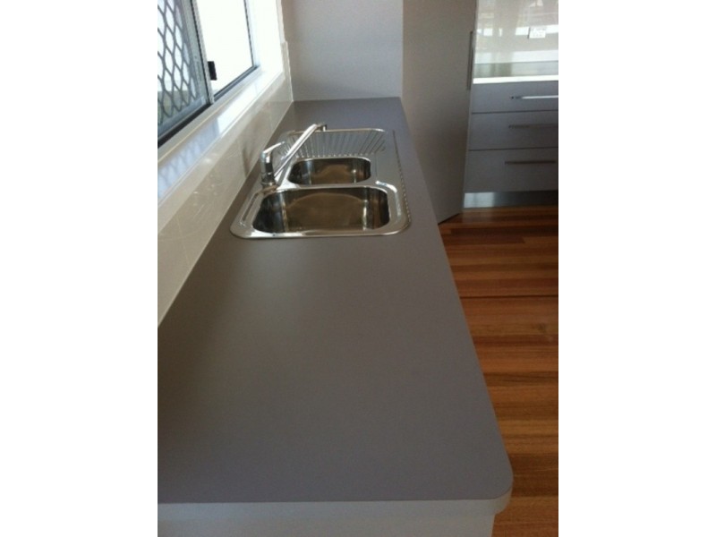 6 Mont Blanc Place, Mount Louisa QLD 4814