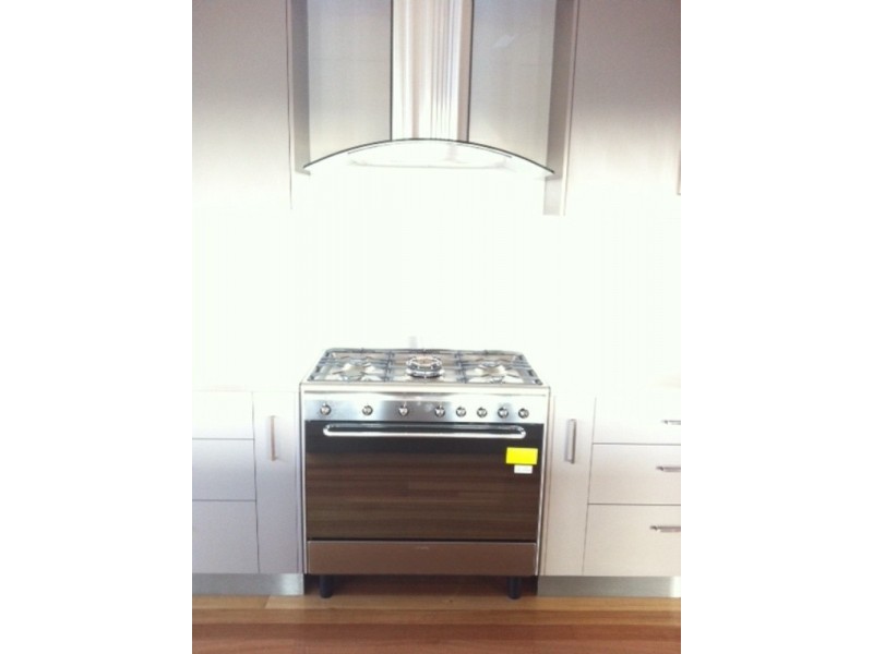 6 Mont Blanc Place, Mount Louisa QLD 4814