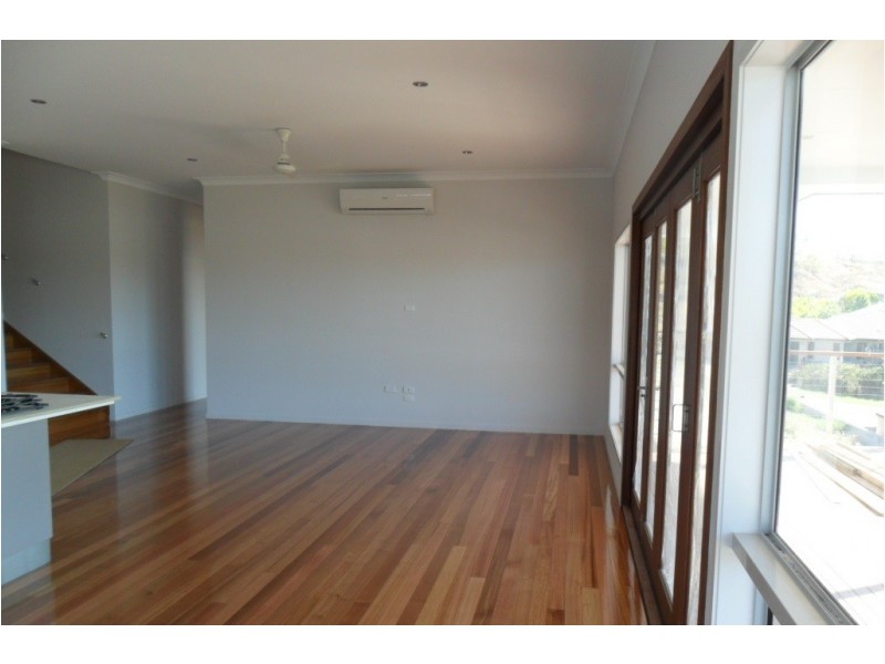 6 Mont Blanc Place, Mount Louisa QLD 4814