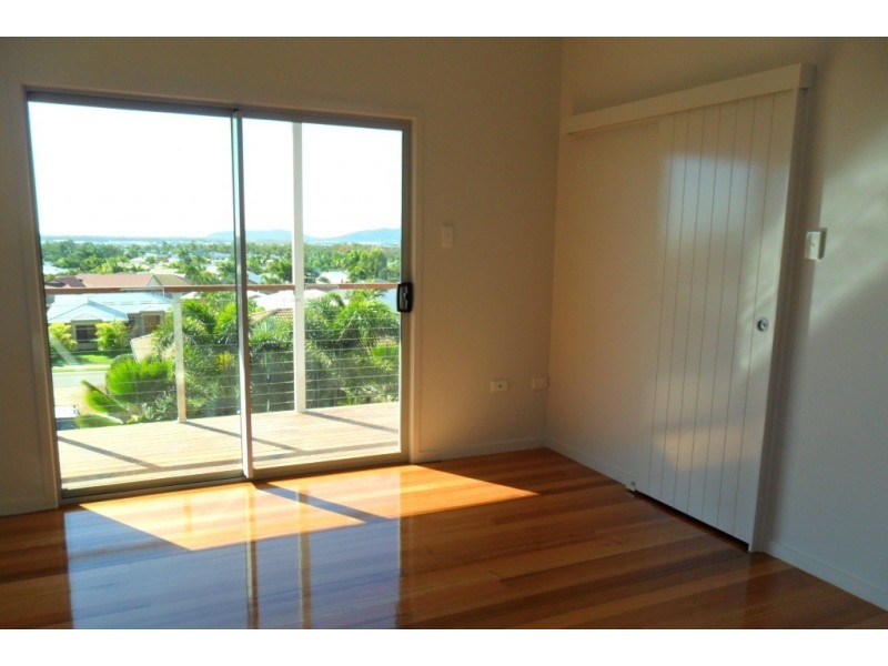 6 Mont Blanc Place, Mount Louisa QLD 4814