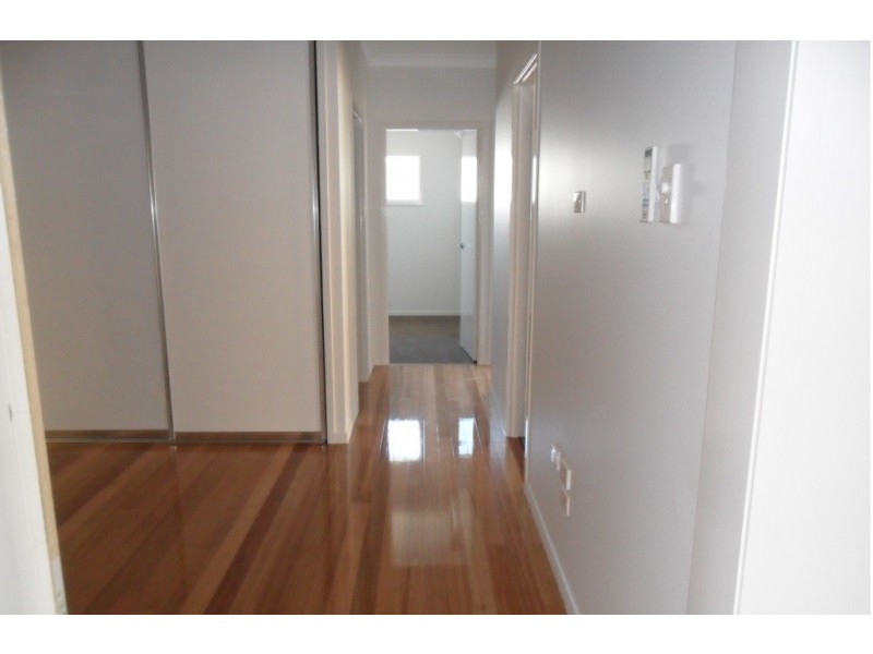 6 Mont Blanc Place, Mount Louisa QLD 4814