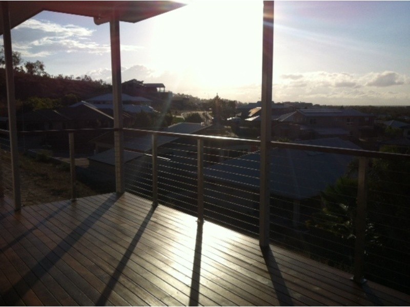 6 Mont Blanc Place, Mount Louisa QLD 4814