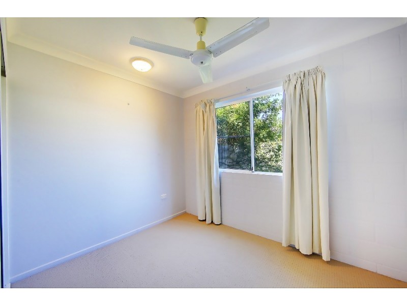 4/25 Clayton Street, Hermit Park QLD 4812