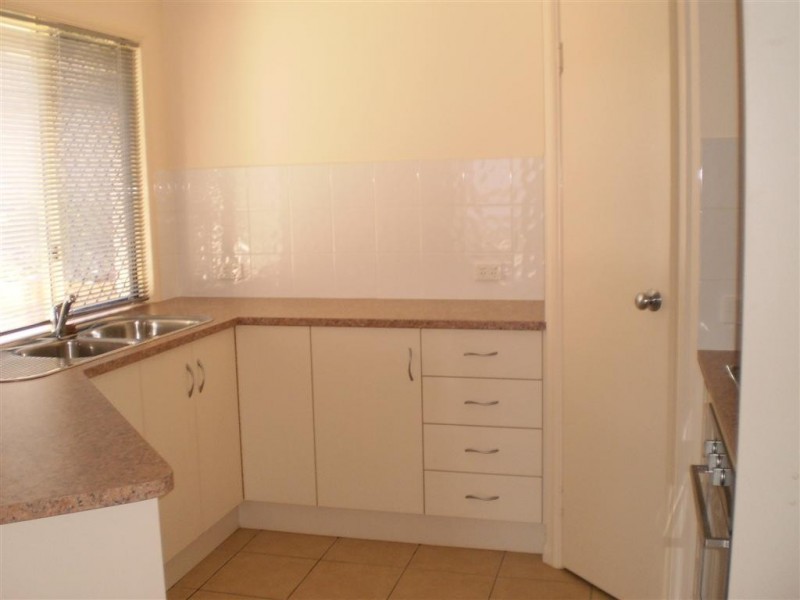 14 Lockyer Place, Mount Louisa QLD 4814