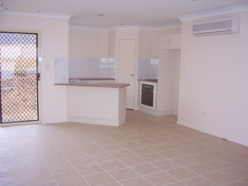 14 Lockyer Place, Mount Louisa QLD 4814