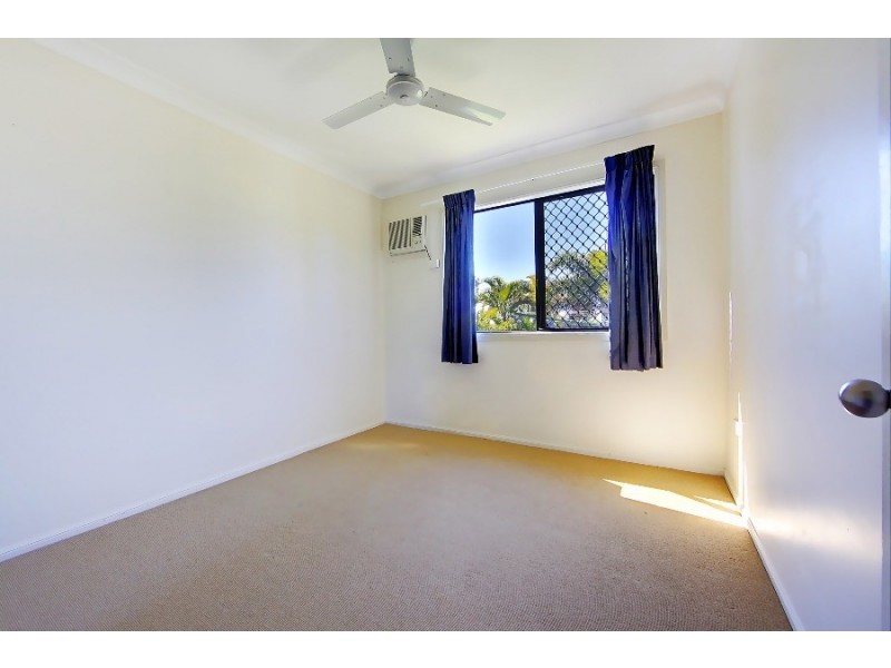 14 Timbury Way, Mount Louisa QLD 4814