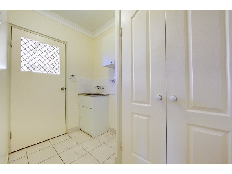 14 Timbury Way, Mount Louisa QLD 4814