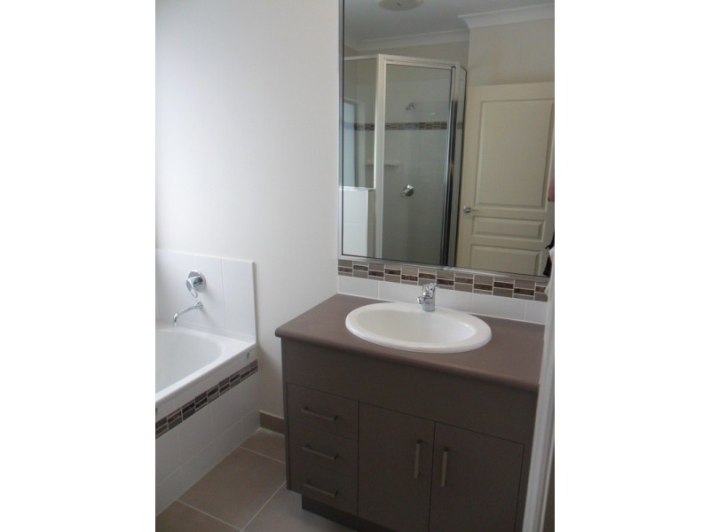 39 MADONIS WAY, Burdell QLD 4818