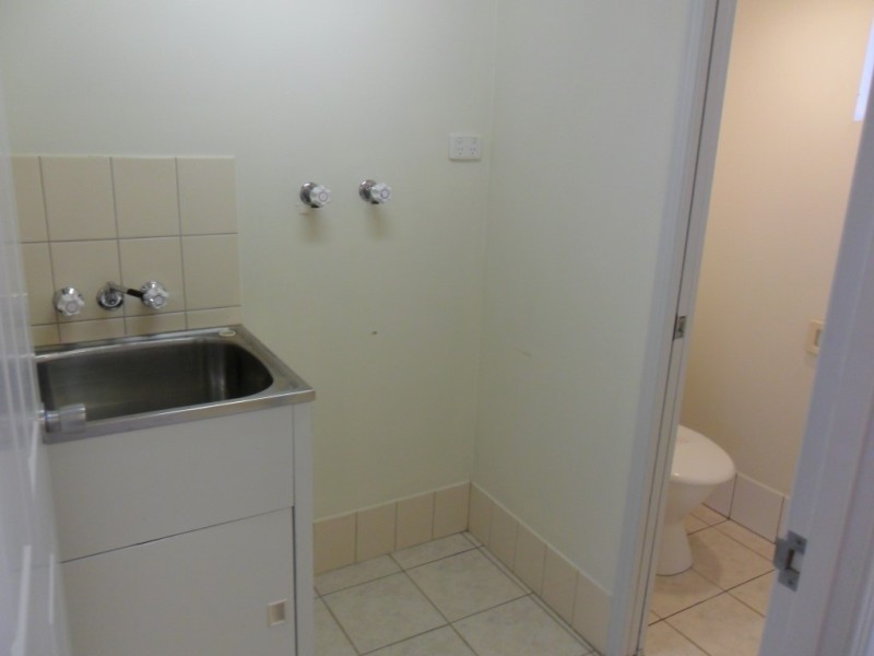 8/8 GLEESON STREET, Hermit Park QLD 4812