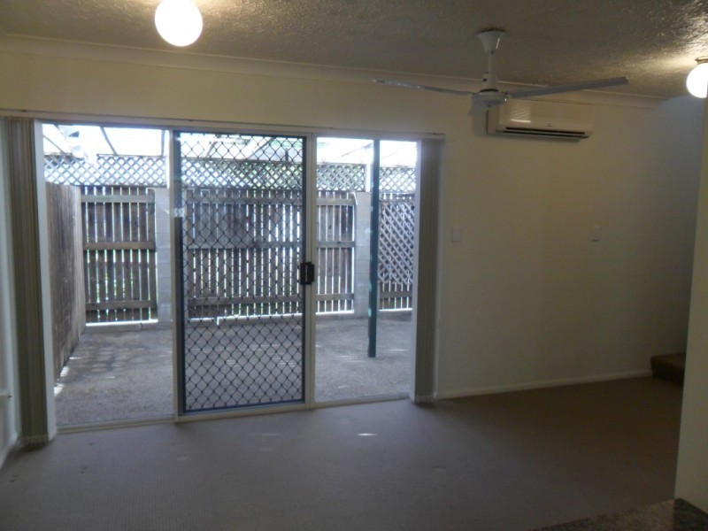 8/8 GLEESON STREET, Hermit Park QLD 4812